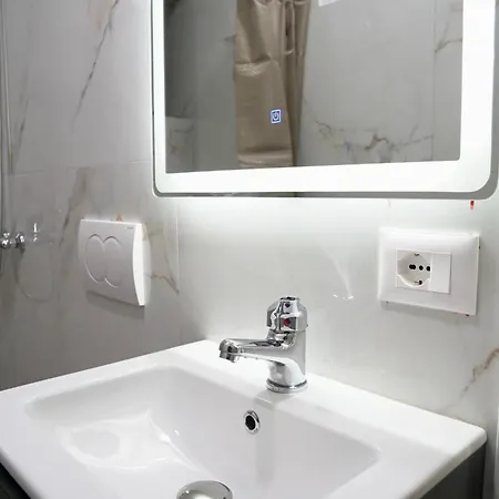 Arni's Гостевой дом 3*