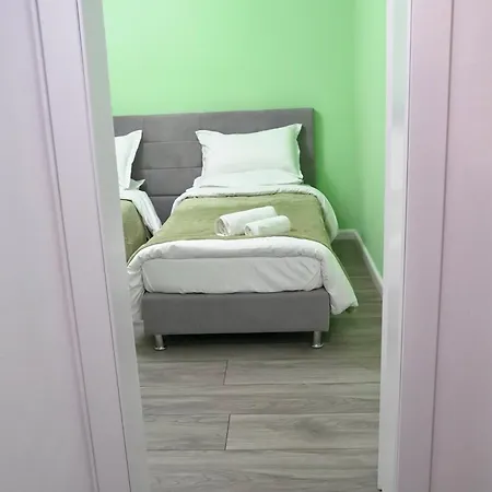Arni's Guest house